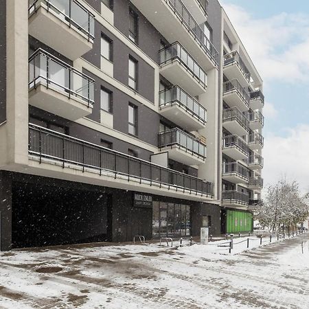 Modern One Bedroom Apartment With Parking In Lodz By Renters Prestige 외부 사진